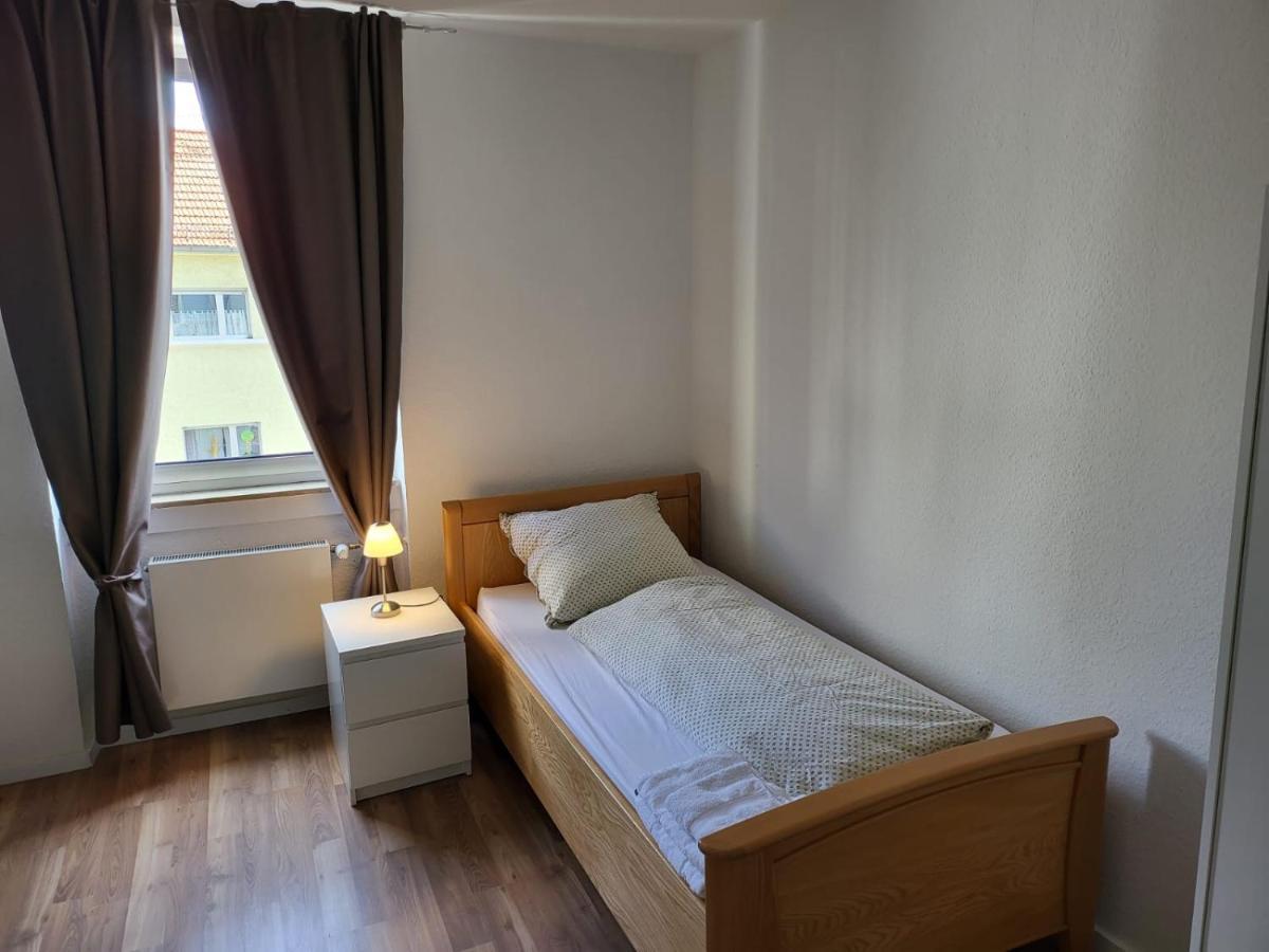 Privatzimmer An Der Universitaetsklinik Mainz. Sehr Zentral Buitenkant foto