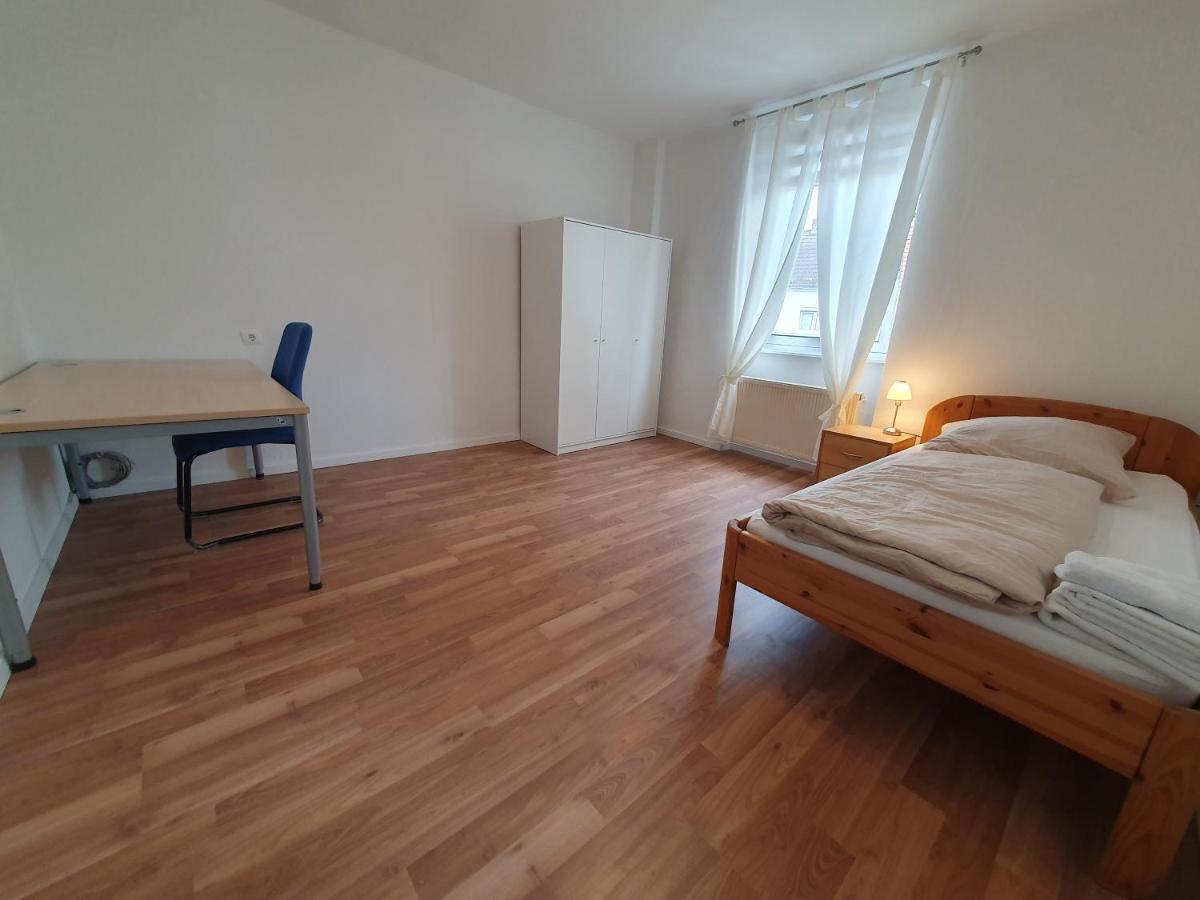 Privatzimmer An Der Universitaetsklinik Mainz. Sehr Zentral Buitenkant foto